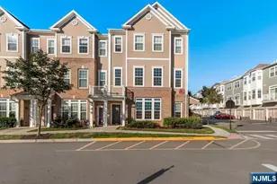 1 Kennedy Ln, Wood Ridge, NJ 07075 - Photo 2