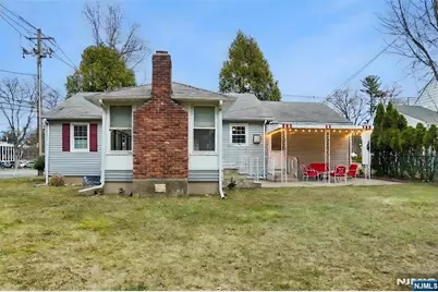 284 Madison Avenue, Cresskill, NJ 07626 - Photo 4