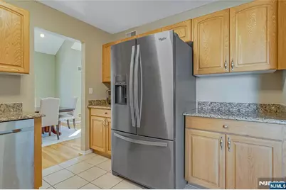 4 Currey Lane 223 #223, West Orange Township, NJ 07052 - Photo 14