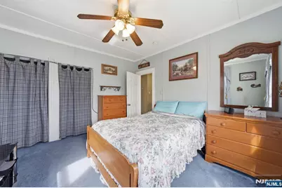 9 Vreeland Avenue, East Rutherford, NJ 07073 - Photo 18