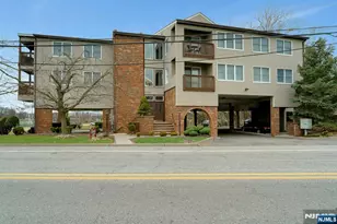 779 Riverside Ave 104, Lyndhurst Township, NJ 07071 - Photo 1