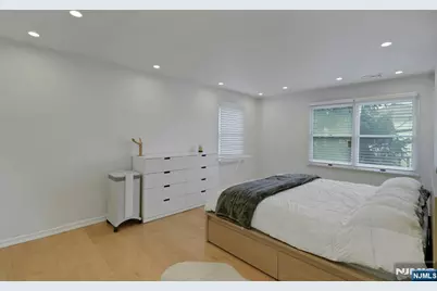 779 Riverside Avenue 104 #104, Lyndhurst Township, NJ 07071 - Photo 14