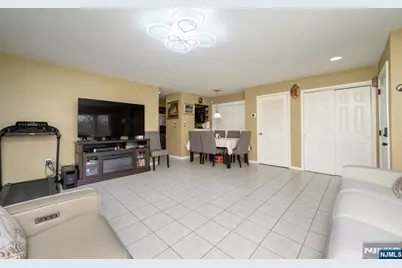 235 Dakota Street 1 #1, Paterson, NJ 07503 - Photo 6