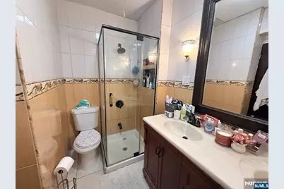 334 71st Street, Guttenberg, NJ 07093 - Photo 10