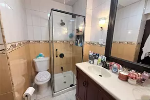 334 71st St, Guttenberg, NJ 07093 - Photo 10