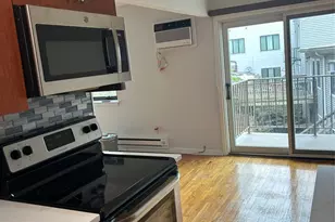 148 Undercliff Ave 4, Edgewater, NJ 07020 - Photo 2