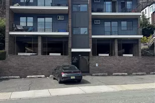 148 Undercliff Ave 4, Edgewater, NJ 07020 - Photo 6