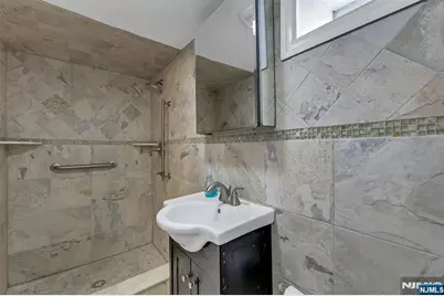 488 Fairlawn Parkway, Saddle Brook Township, NJ 07663 - Photo 38