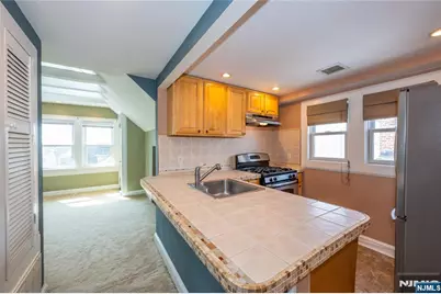 41 Beekman Street 3- Second Fl #3- Second Fl, Bloomfield, NJ 07003 - Photo 2