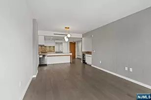 320 Adolphus Ave 404, Cliffside Park, NJ 07010 - Photo 6