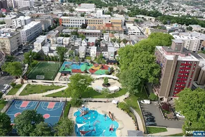 608 57th Street 2 #2, West New York, NJ 07093 - Photo 10