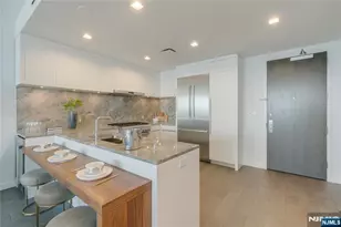 320 Adolphus Ave 916, Cliffside Park, NJ 07010 - Photo 6