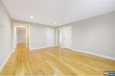 56 Woodward Avenue 2 #2, Rutherford, NJ 07070 - Photo 6