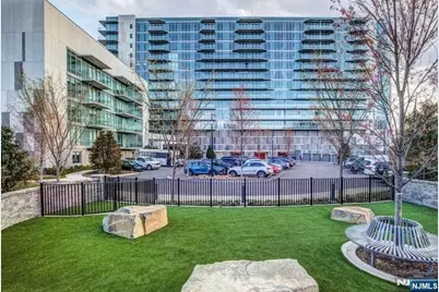 320 Adolphus Avenue 815 #815, Cliffside Park, NJ 07010 - Photo 20