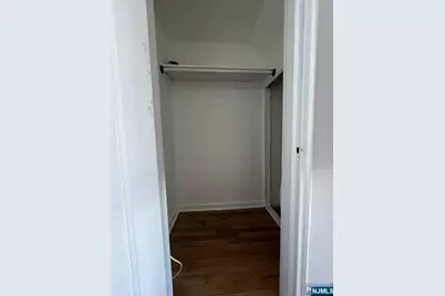 103A Hastings Avenue, Rutherford, NJ 07070 - Photo 4