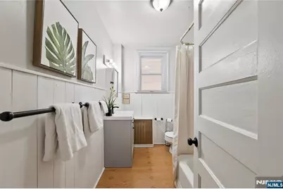 54 Riggs Place, West Orange Township, NJ 07052 - Photo 16