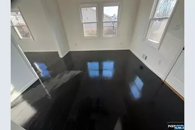1127 Earle Place, Plainfield, NJ 07062 - Photo 6
