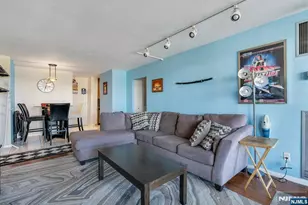 555 North Ave 12 A, Fort Lee, NJ 07024 - Photo 8