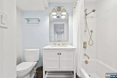 903 Washington Street, Hoboken, NJ 07030 - Photo 14