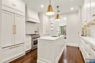 903 Washington St, Hoboken, NJ 07030 - Photo 8
