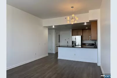 600 12th 1017 #1017, Palisades Park, NJ 07650 - Photo 2