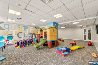 100 Old Palisade Road 914 #914, Fort Lee, NJ 07024 - Photo 18