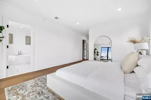 2 Skye Dr, Paramus, NJ 07652 - Photo 12