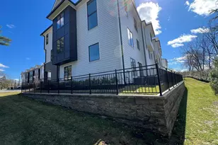 2 Skye Dr, Paramus, NJ 07652 - Photo 30