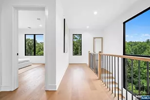 2 Skye Dr, Paramus, NJ 07652 - Photo 16