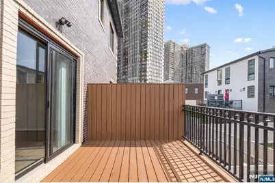 6 Marion Avenue B #B, Cliffside Park, NJ 07010 - Photo 28