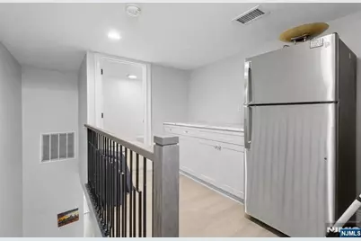 6 Marion Avenue B #B, Cliffside Park, NJ 07010 - Photo 20