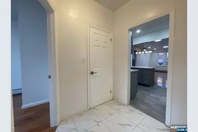 3 Henry Street 1 #1, Jersey City, NJ 07306 - Photo 4