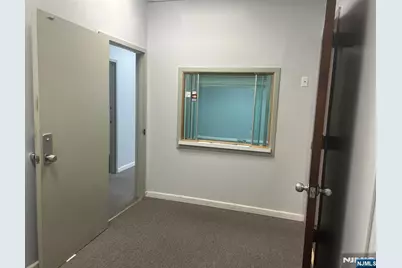 15 5th Street 201 203 205 #201 203 205, Saddle Brook Township, NJ 07663 - Photo 8