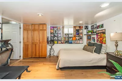 133 Forest Avenue, Lyndhurst Township, NJ 07071 - Photo 36