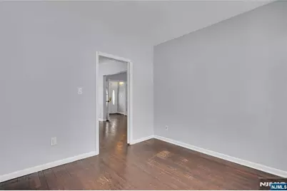323 Van Houten Avenue, Passaic, NJ 07055 - Photo 8
