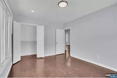 323 Van Houten Avenue, Passaic, NJ 07055 - Photo 16