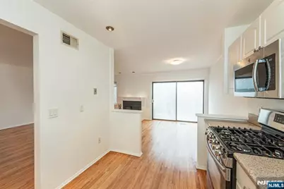 1359 Stephanie Drive, Caldwell, NJ 07006 - Photo 10