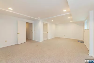 1359 Stephanie Drive, Caldwell, NJ 07006 - Photo 14