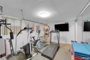 170 Tenafly Rd, Englewood, NJ 07631 - Photo 38