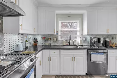 170 Tenafly Road, Englewood, NJ 07631 - Photo 10