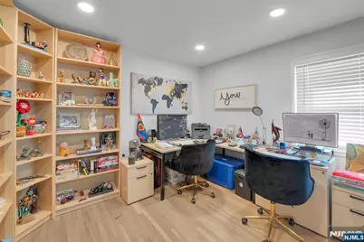 170 Tenafly Road, Englewood, NJ 07631 - Photo 16