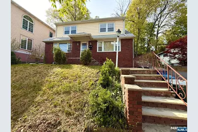 175 Van Winkle Street 2nd Fl #2nd fl, East Rutherford, NJ 07073 - Photo 2
