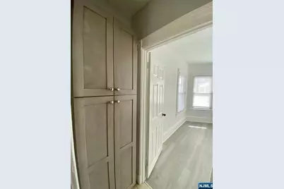 26 S Maple Avenue 2 #2, Park Ridge, NJ 07656 - Photo 10