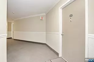 200 Grand Cove Way 2A, Edgewater, NJ 07020 - Photo 4