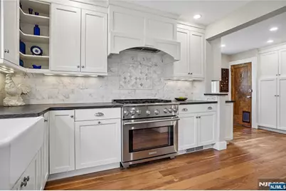 25 Bowers Road, Caldwell, NJ 07006 - Photo 12