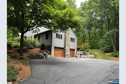 9 Buckhaven Trail, Hardyston Township, NJ 07460 - Photo 4