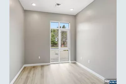 271 Millburn Avenue D #D, Millburn, NJ 07041 - Photo 12