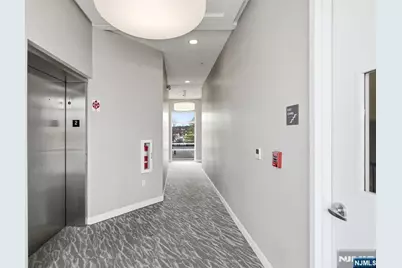 271 Millburn Avenue D #D, Millburn, NJ 07041 - Photo 4