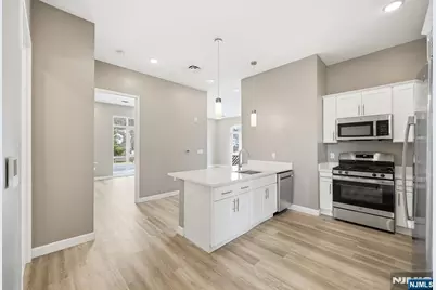 271 Millburn Avenue D #D, Millburn, NJ 07041 - Photo 6