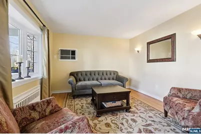 00-40 Elden Place, Fair Lawn, NJ 07410 - Photo 4